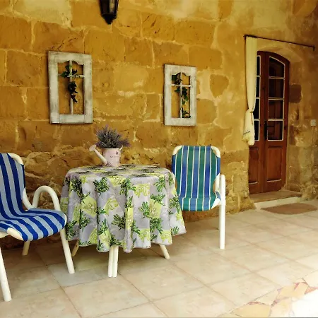 Balluta Guest house 3*