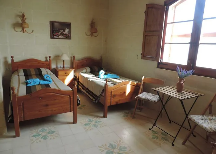 Balluta Guest house 3*